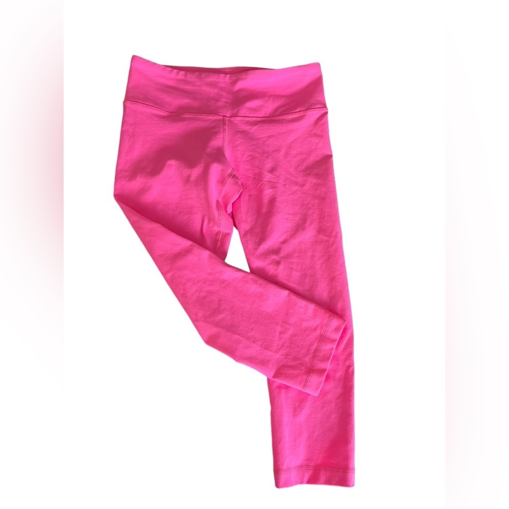 Lululemon Pink Cropped Leggings Pants  Size 6